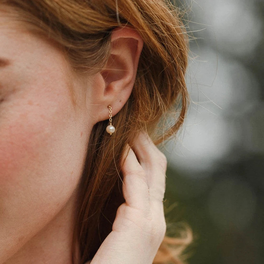 New Freshwater Pearl Dangle Earring