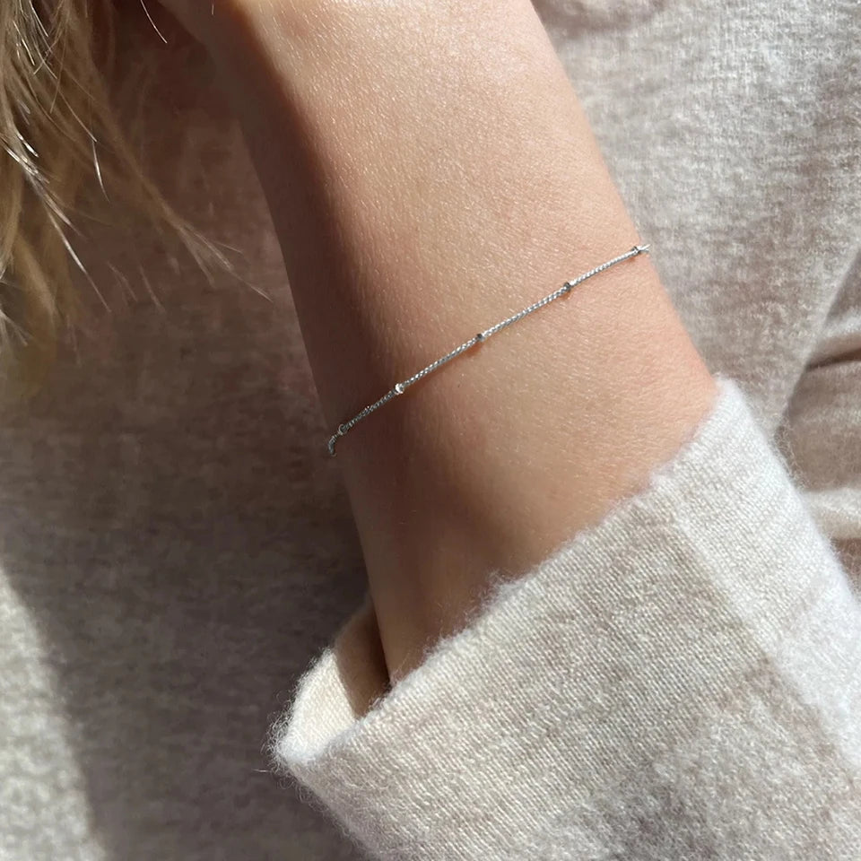 Silvery Simple Female Dainty Chain Bracelet