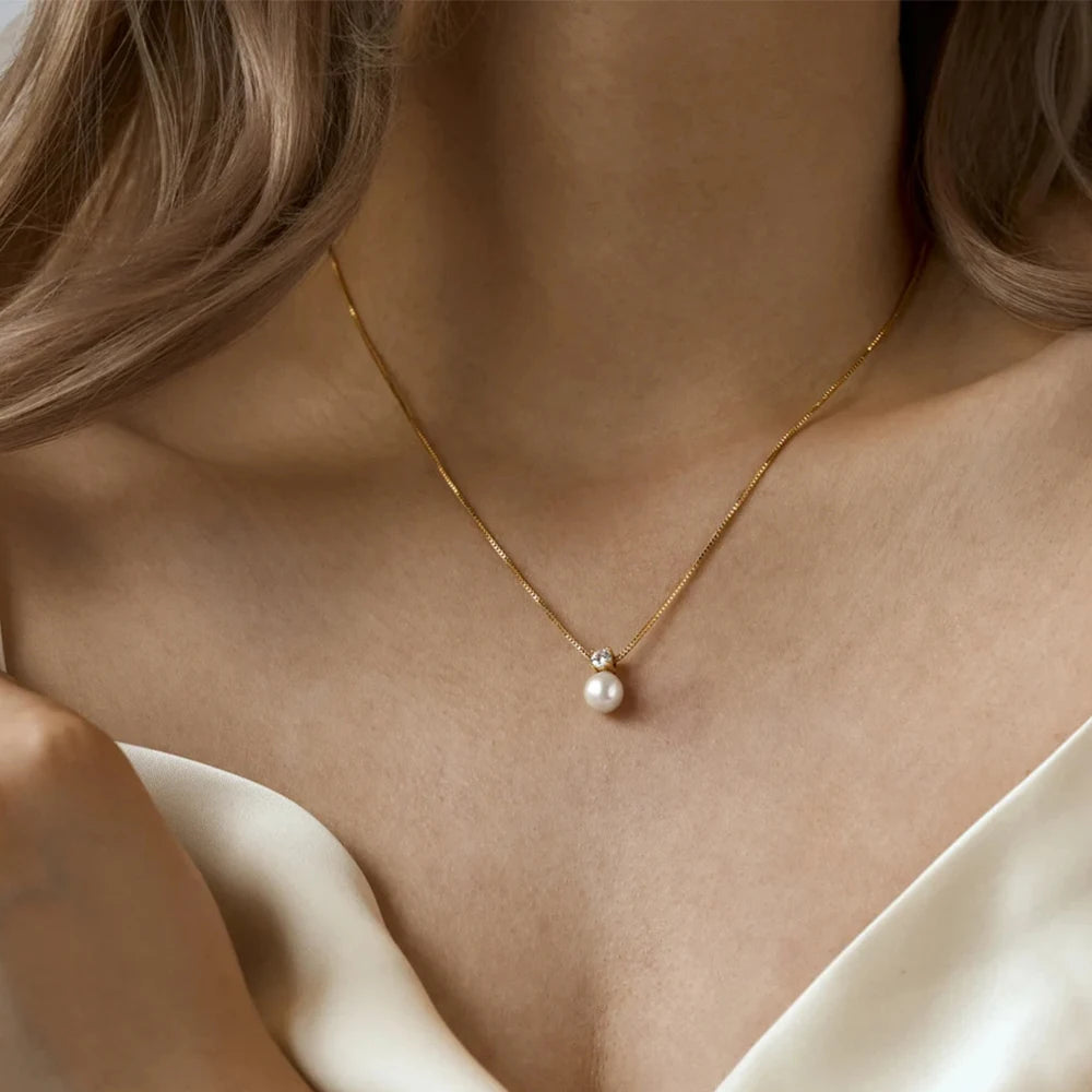 Plated Imitation Pearl Pendant Ladies Zirconia Necklace