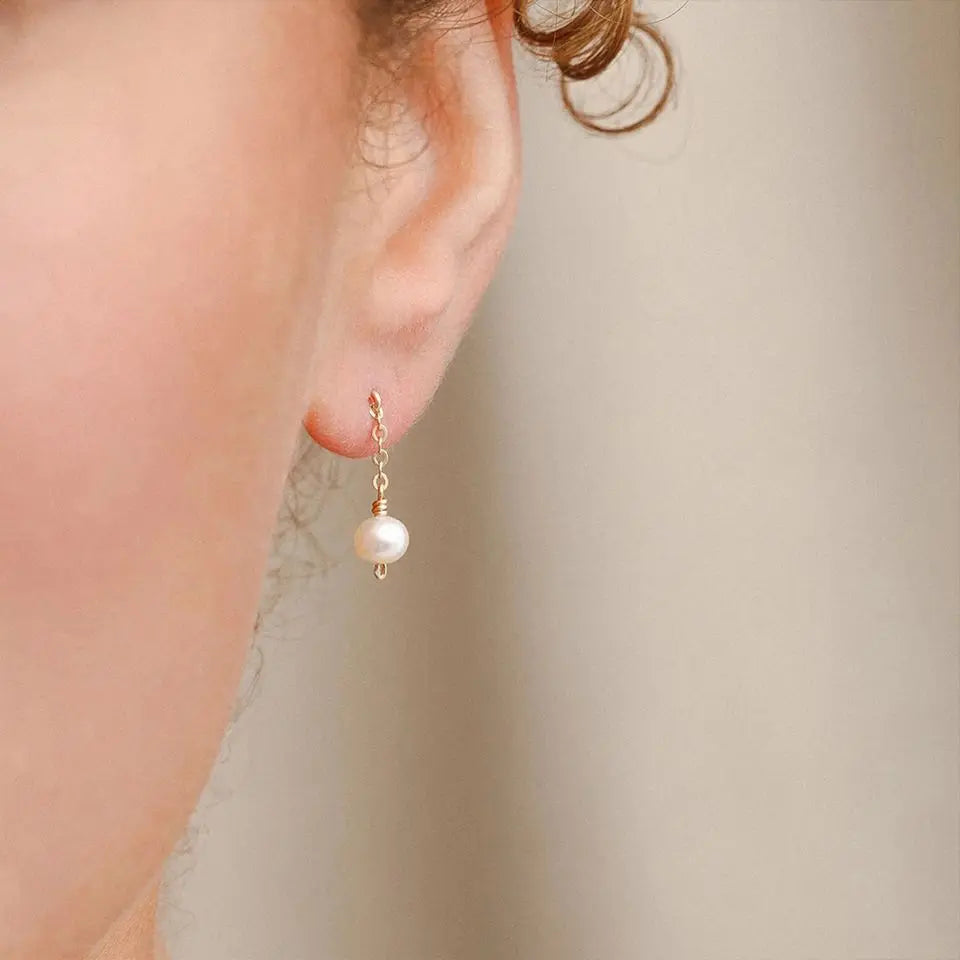 New Freshwater Pearl Dangle Earring