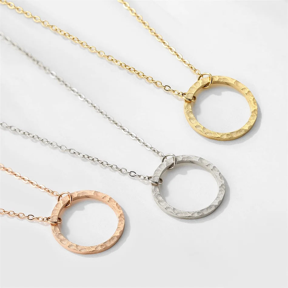 Minimalist Choker Necklace