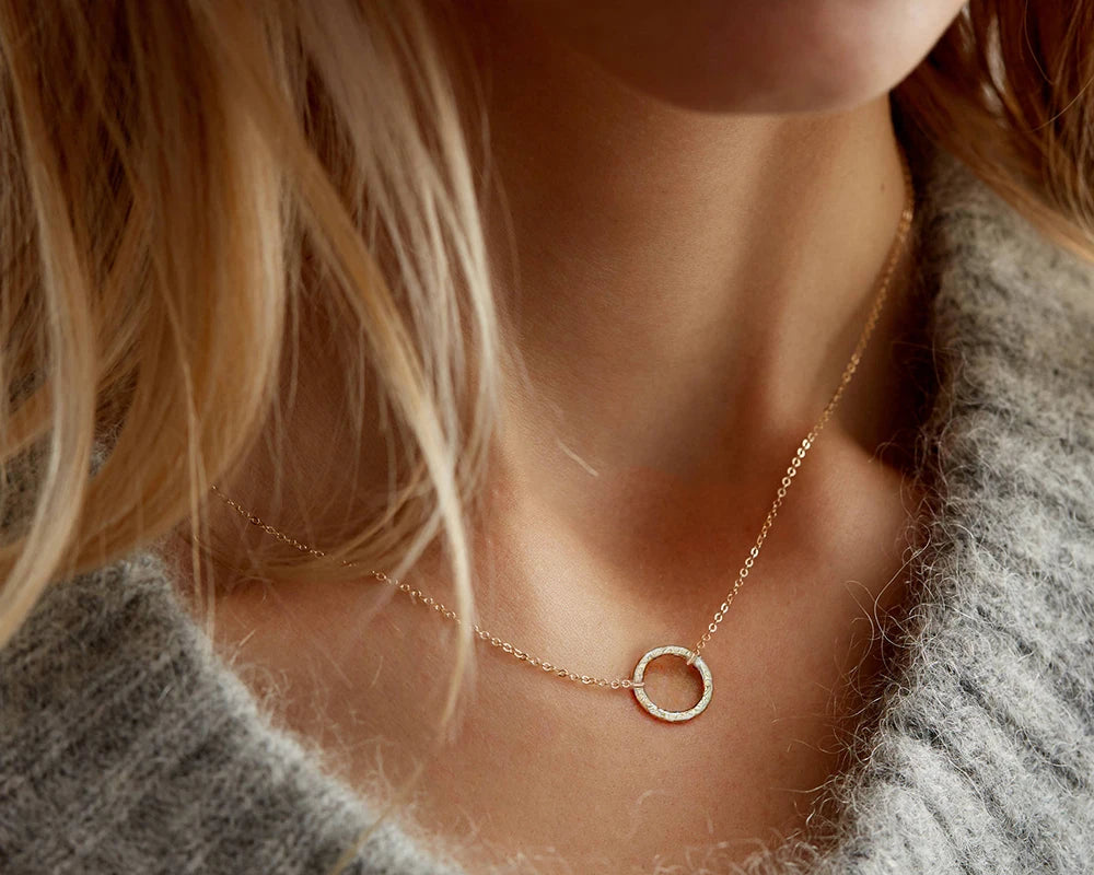Minimalist Choker Necklace