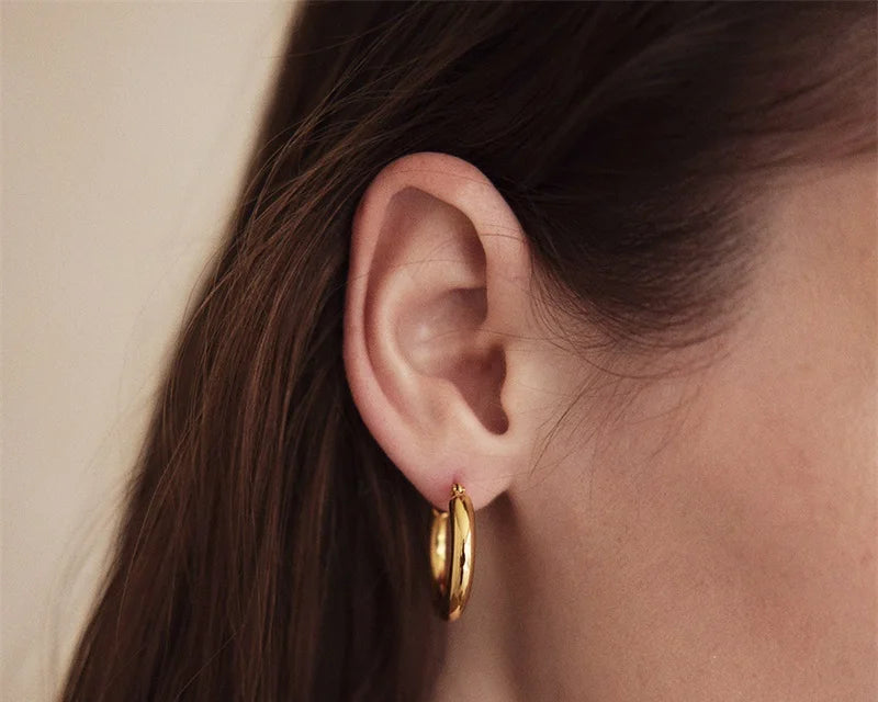 Classic Ear Buckle for Women