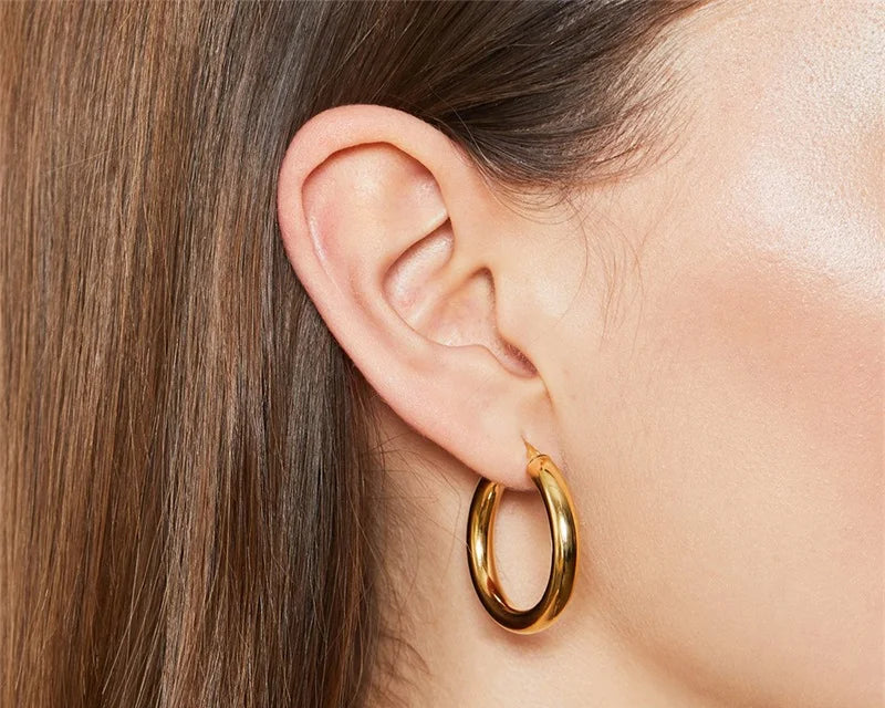 Classic Ear Buckle for Women