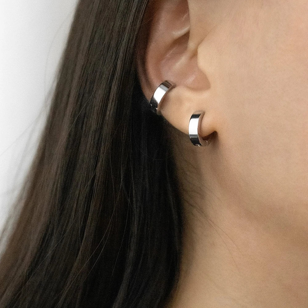 Classic Ear Buckle