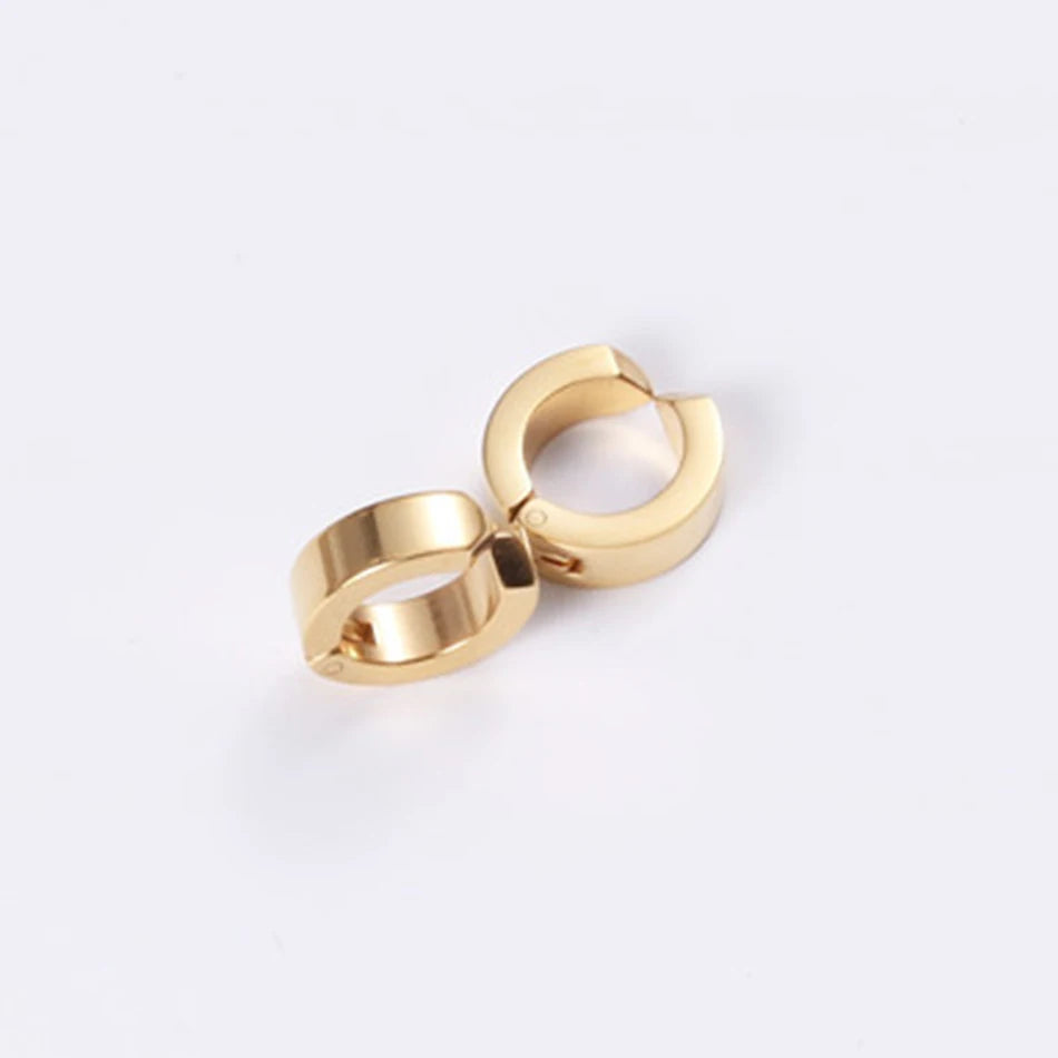 Classic Ear Buckle