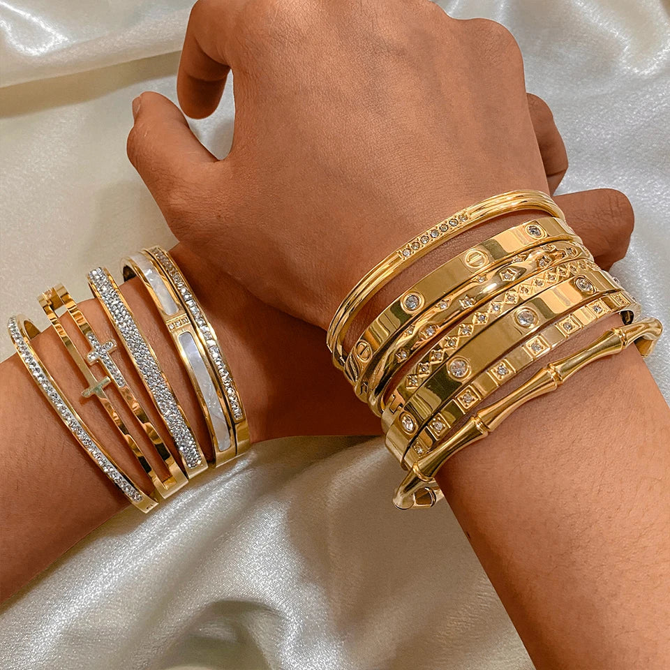 BELLUCCIE Stainless Steel Shiny Rhinestone Women's Fashion Bangle Punk Jewelry Holiday Gifts Factory Direct