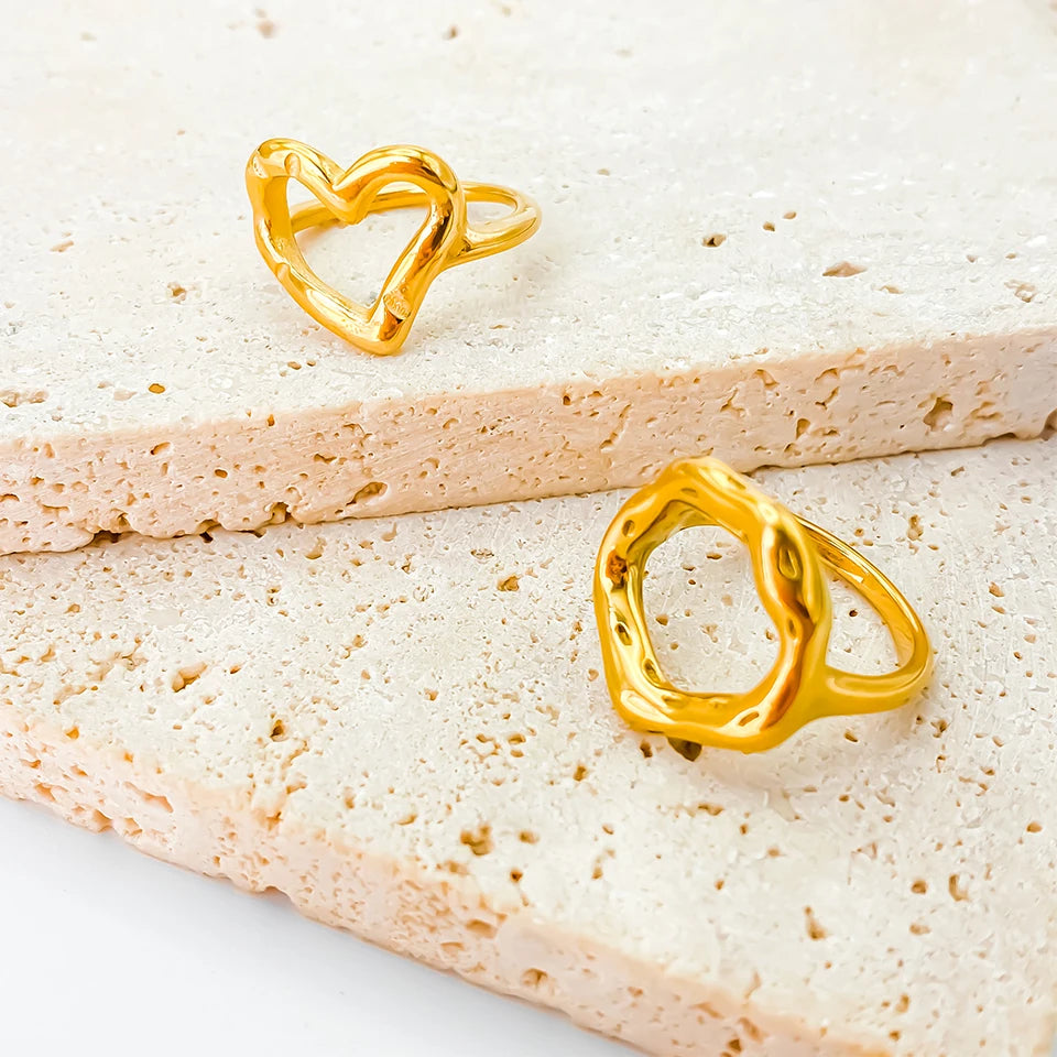 Openwork Heart Ring