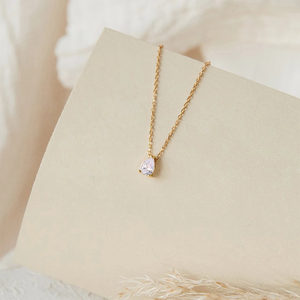 Hot Sale Shiny Crystal Necklace