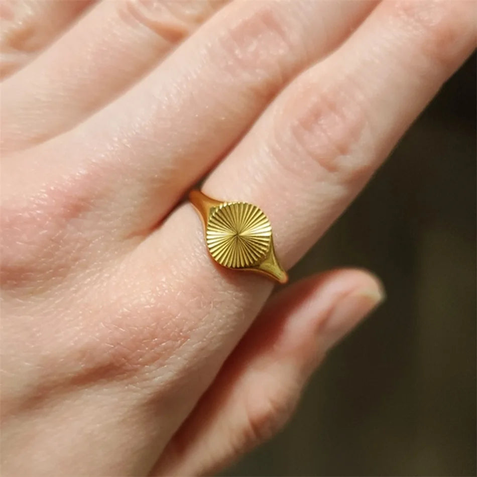 High Quality  Wave Rings