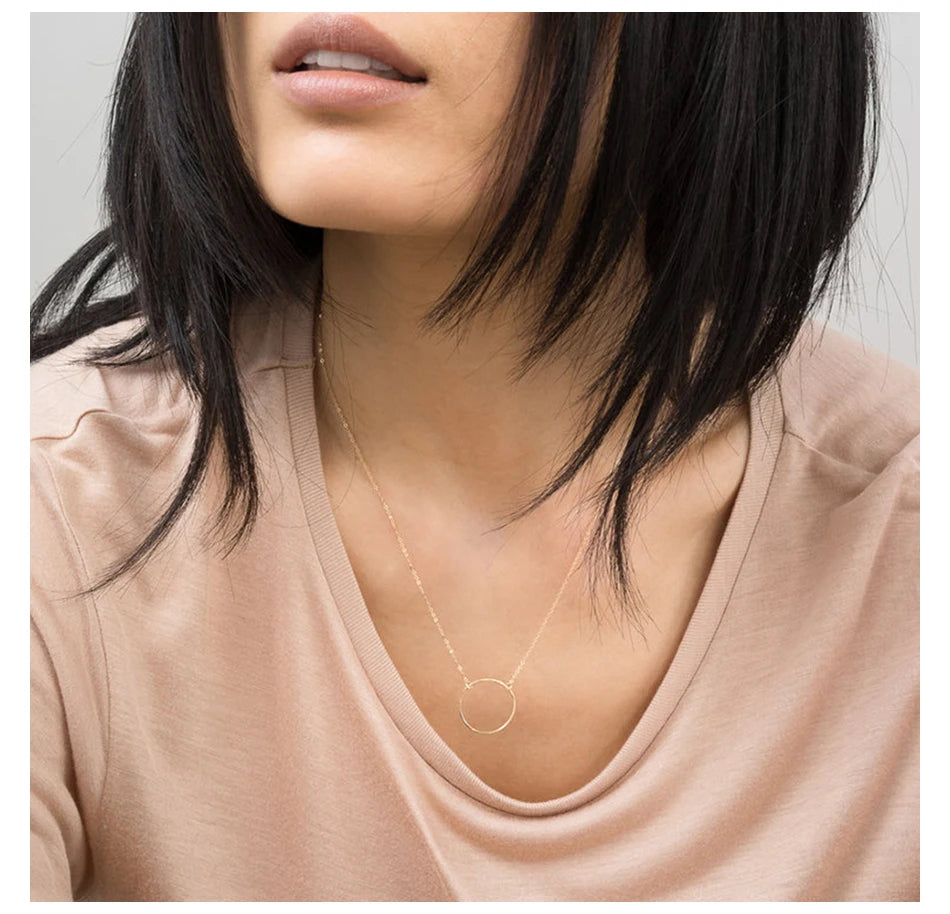Minimalist Choker Necklace
