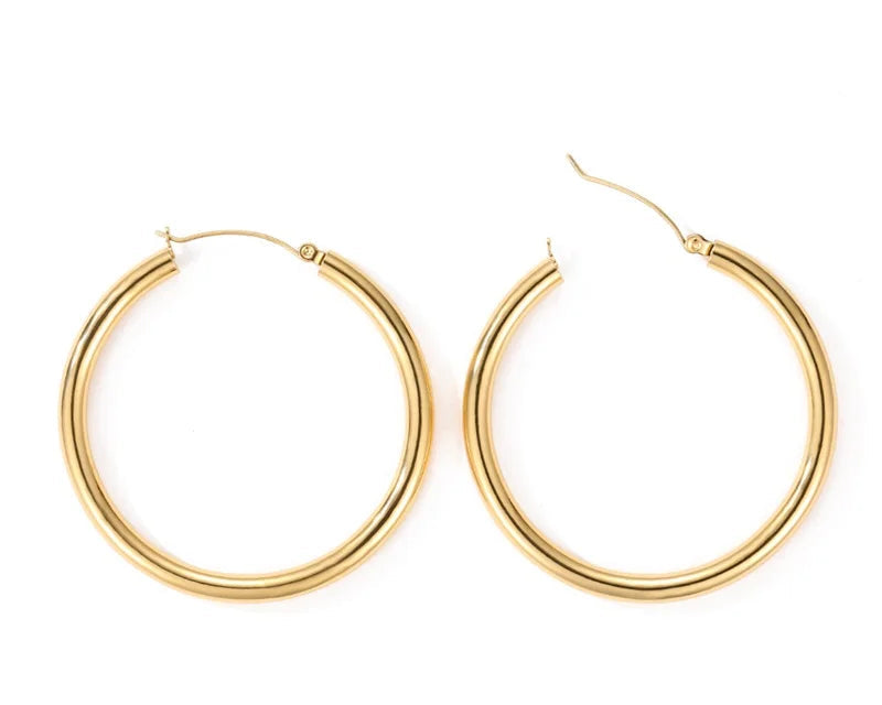 Classic Earrings Fashion