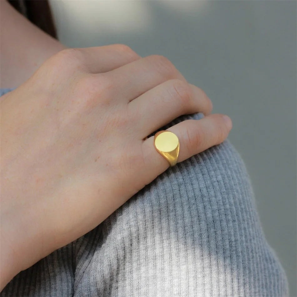 Women Signet Ring, Chunky Round