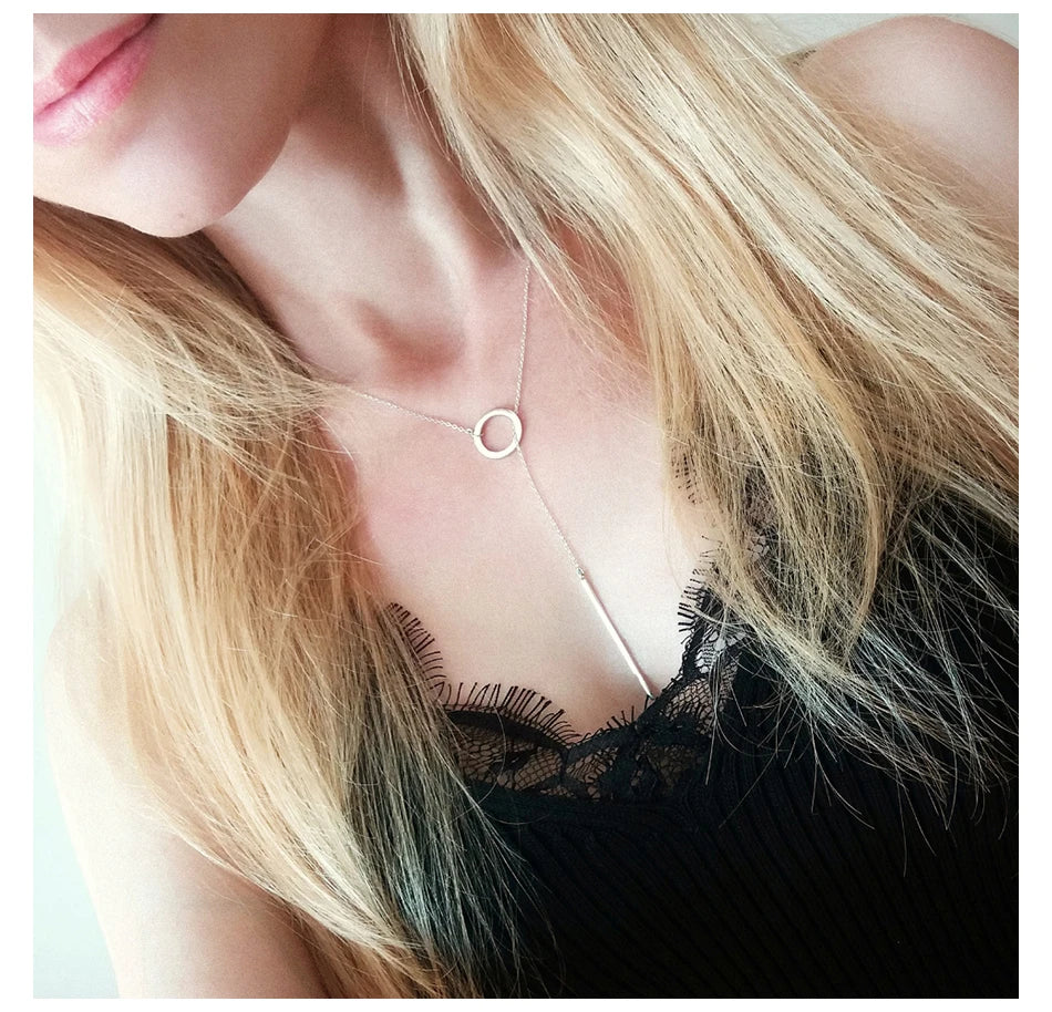 Minimalist Round Rod Pendant Necklace
