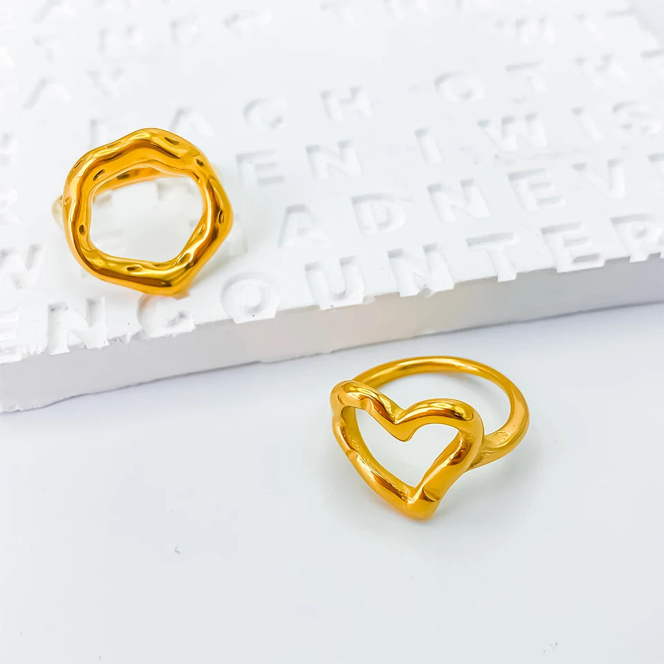 Openwork Heart Ring