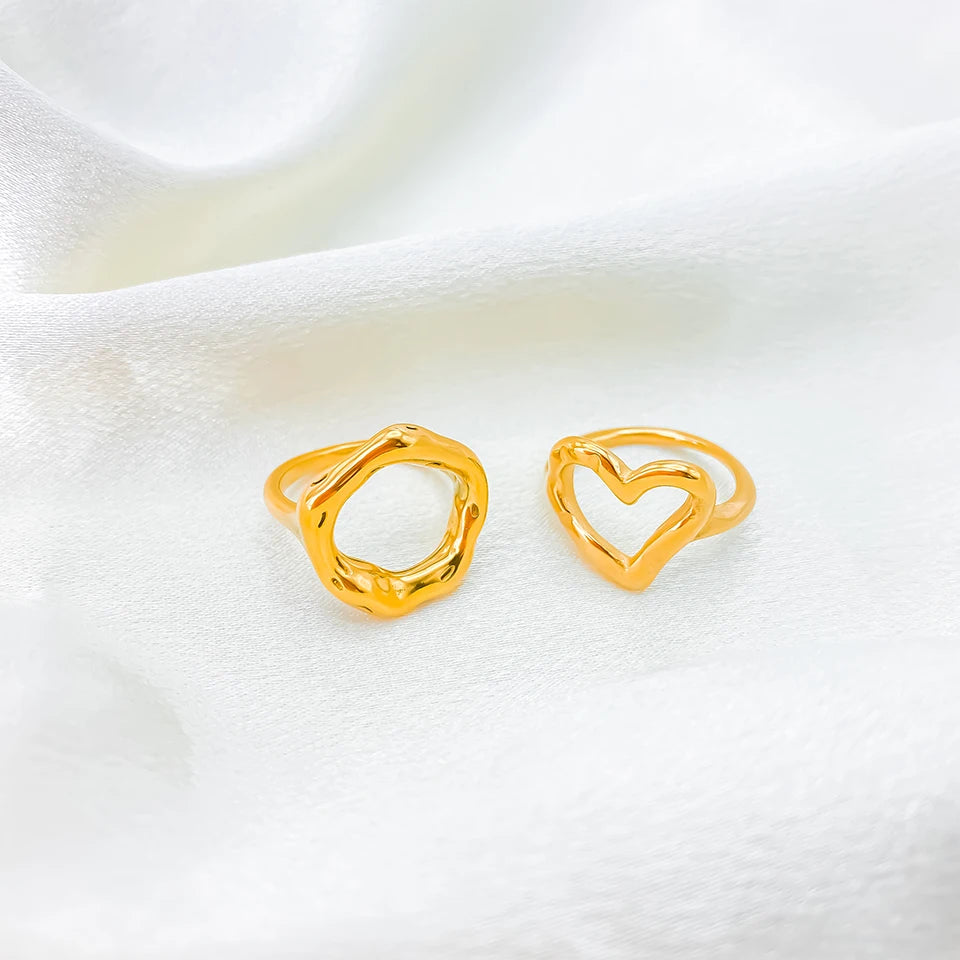 Openwork Heart Ring