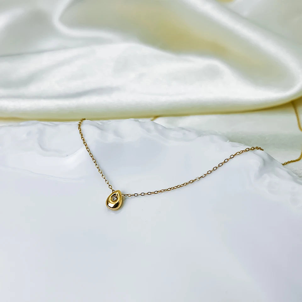 Drop Pendant Necklace