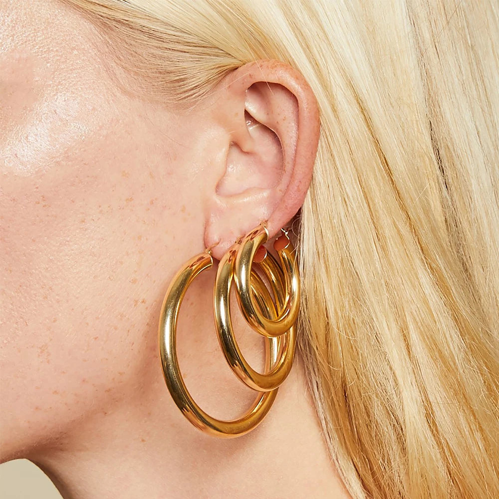 Classic Ear Buckle for Women