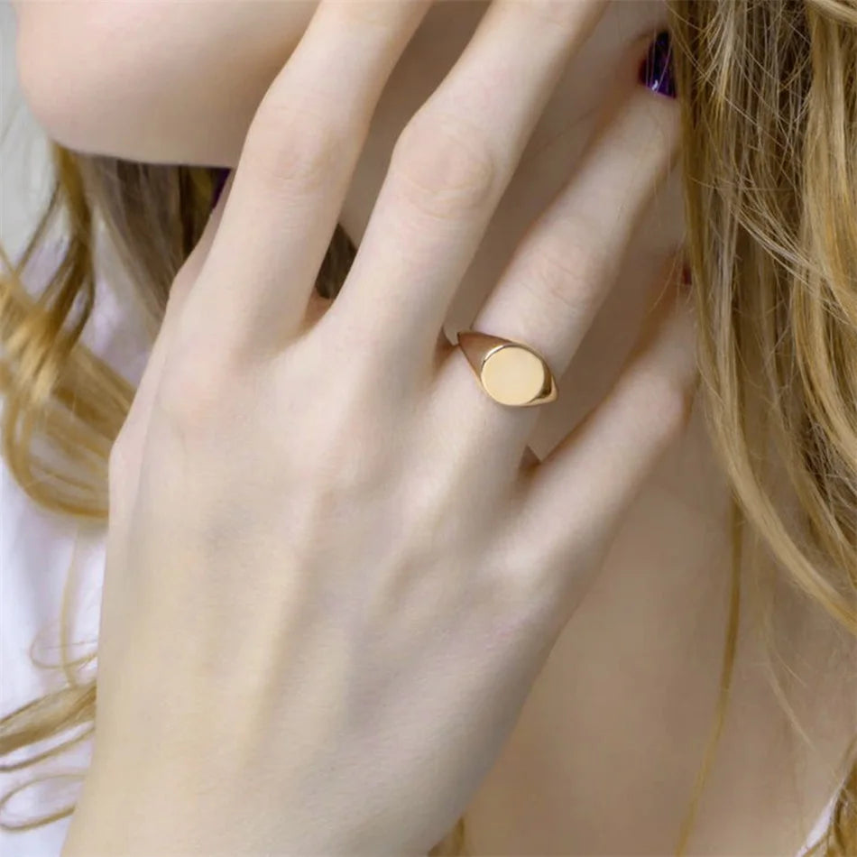 Women Signet Ring, Chunky Round
