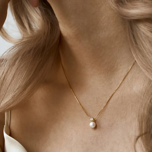 Plated Imitation Pearl Pendant Ladies Zirconia Necklace
