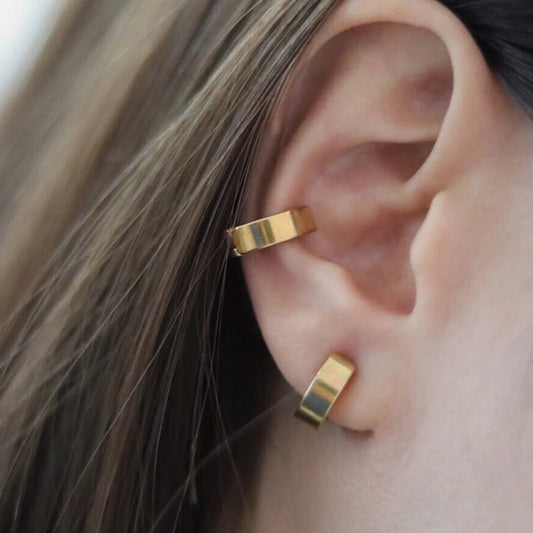 Classic Ear Buckle