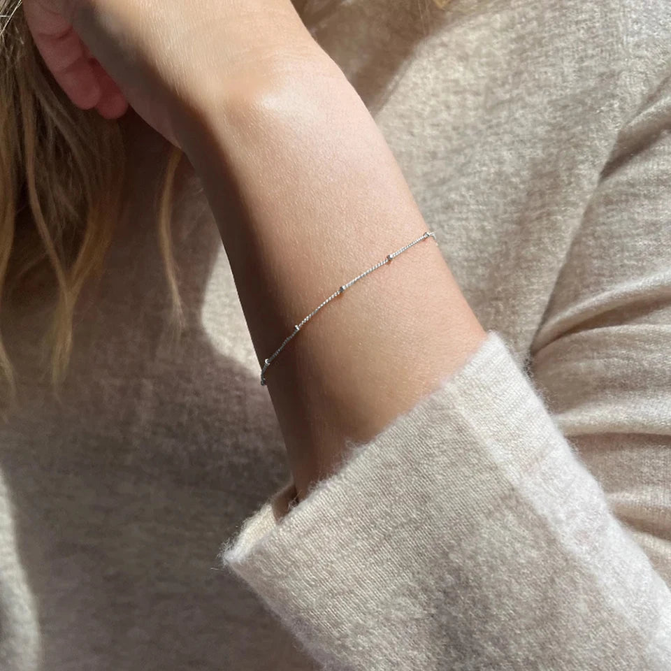 Silvery Simple Female Dainty Chain Bracelet